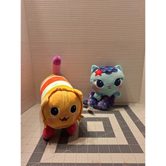 Dreamworks Gabbys Dollhouse Plush Pillowcat Mercat - Picture 1 of 5